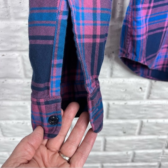 BONOBOS Women’s Tailored Flannel Button Up Ling Sleeve Shirt blue & pink - Picture 6 of 6